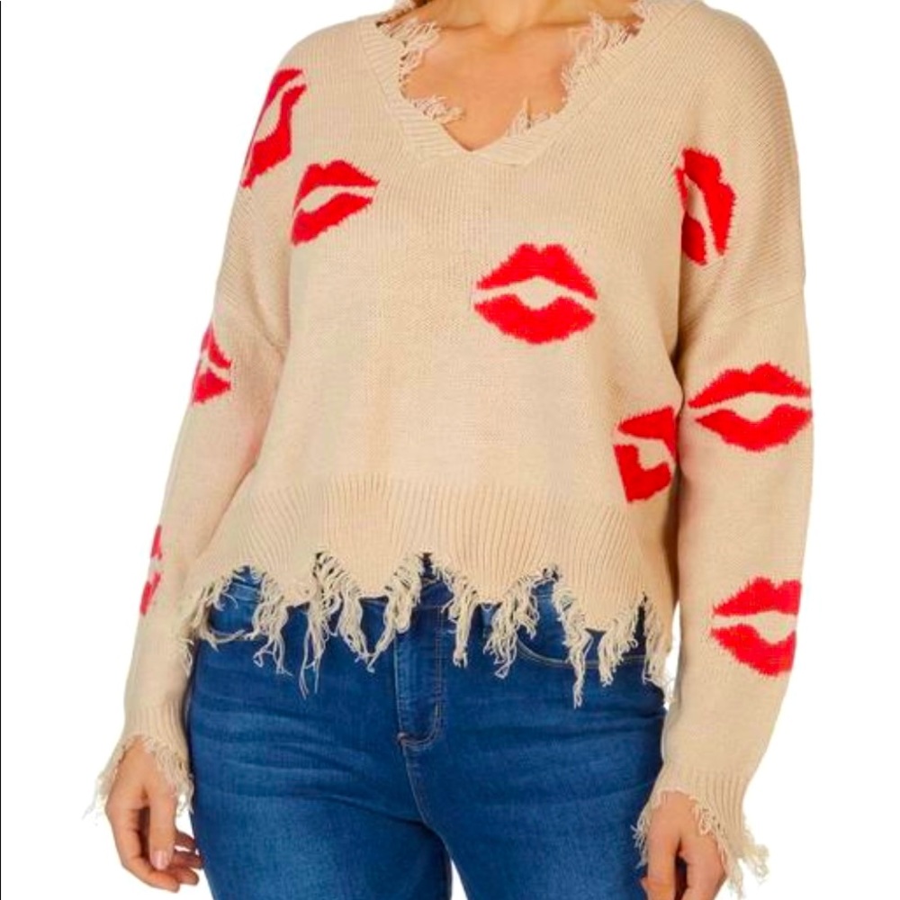 NWT! Distressed long sleeve knit sweater! Sz: M